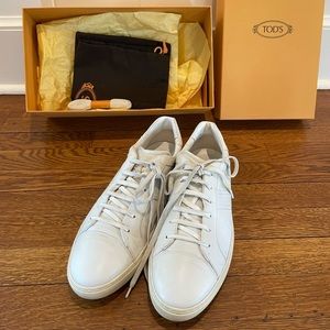 Men’s Tods White Sneakers (9.5/10.5)